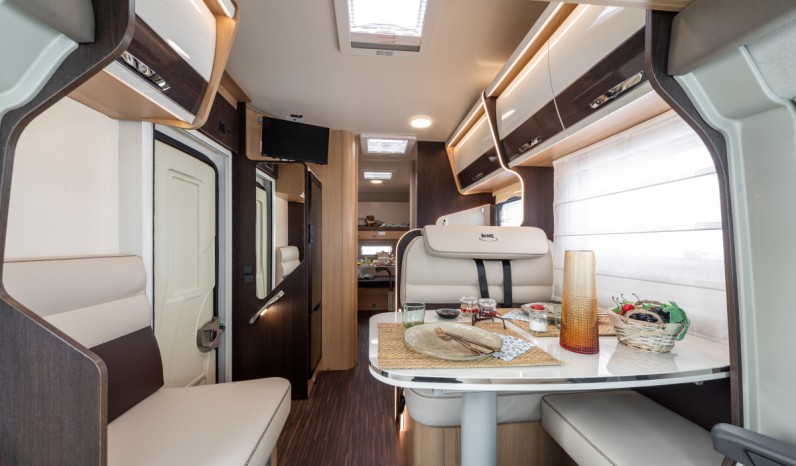 MC LOUIS GLAMYS 265 full