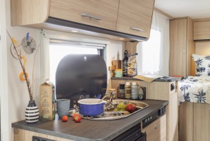 SUNLIGHT V 60 ADVENTURE EDITION full