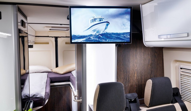WESTFALIA COLUMBUS 641E full