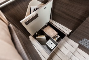 MC LOUIS NEVIS 879 MATIC full