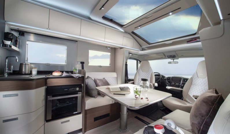 ADRIA CORAL SUPREM 670 DC full