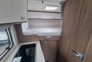 CARADO PROFILE COMPACT V132PRO 2.2L 140CV BOITE MANUELLE full