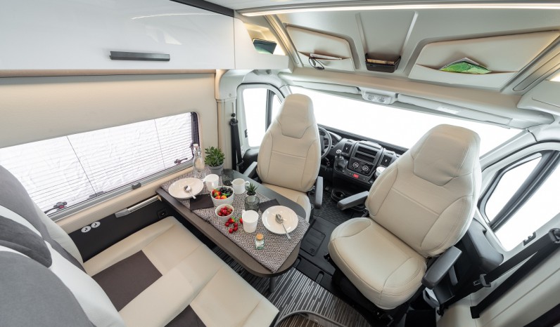 MC LOUIS MENFYS S-LINE 4 full