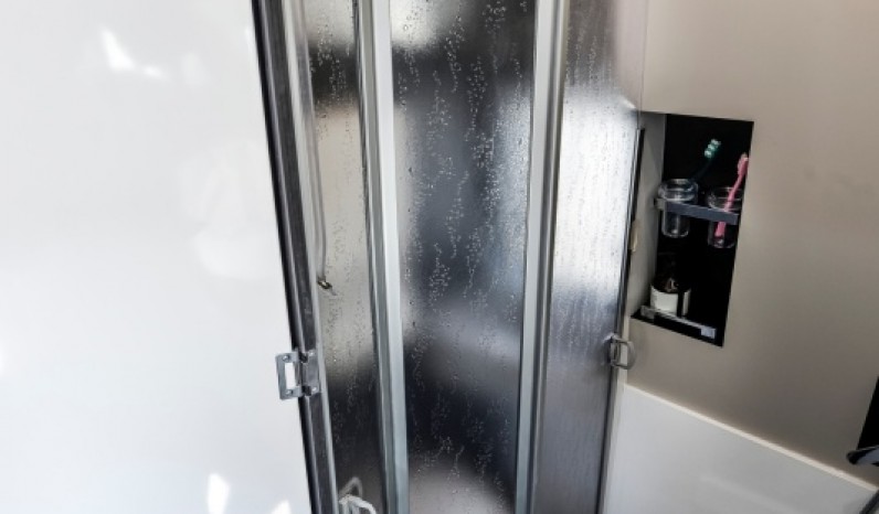 MC LOUIS MENFYS 3 full