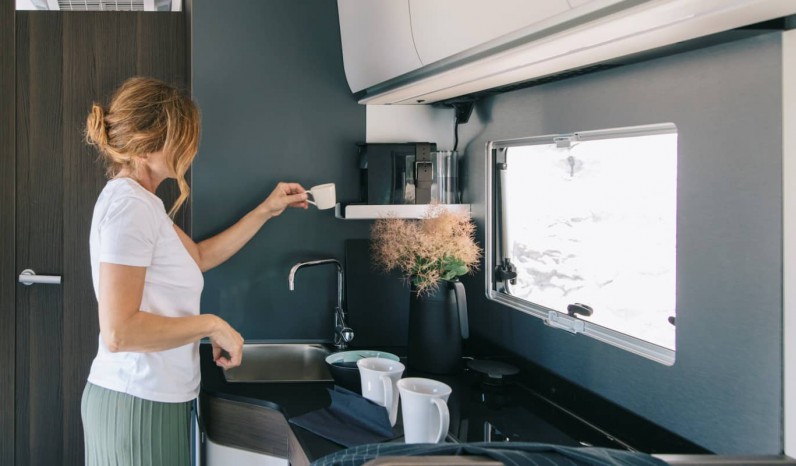 ADRIA CORAL PLUS 670 DL full