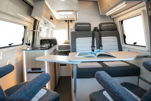 FONT VENDOME TERRAVAN full