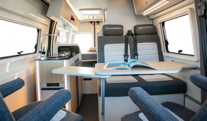 FONT VENDOME TERRAVAN full