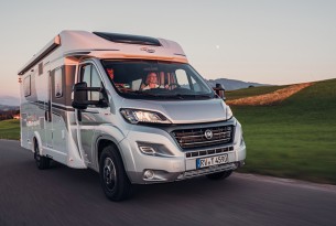 CARADO T 447 CLEVER EDITION PAVILLON full