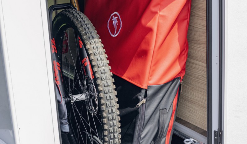 SUNLIGHT T 68 ADVENTURE EDITION PAVILLON full