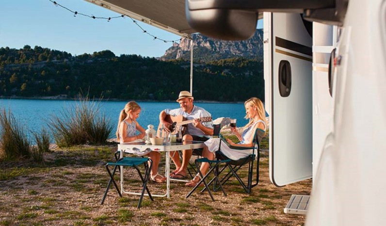 CARADO T 447 CLEVER EDITION PAVILLON full