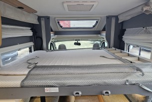 DETHLEFFS JUST 90 T6762/DRESSING ARRIERE full