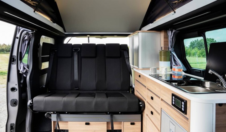 BAVARIA MINICAMP 490BC full