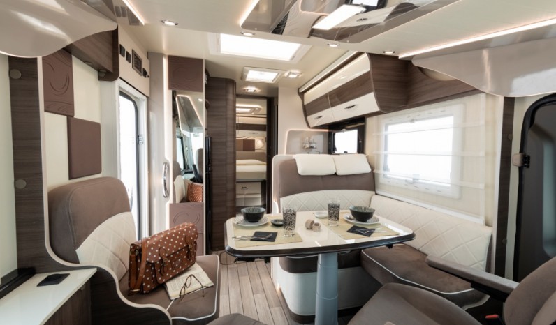 MC LOUIS NEVIS 322 S full