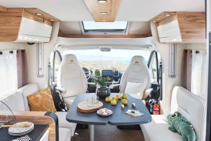 BAVARIA T740FC full