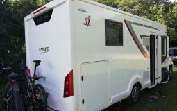 RAPIDO 696F ULTIMATE LINE PAVILLON