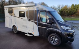 Camping-car Van CARADO V337 lit jumeaux Edition 15 – modèle 2022