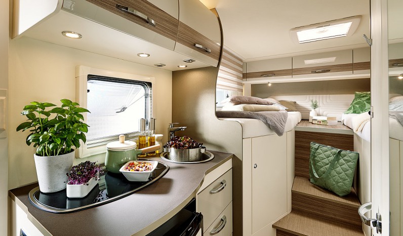 BURSTNER TRAVEL VAN T620G full