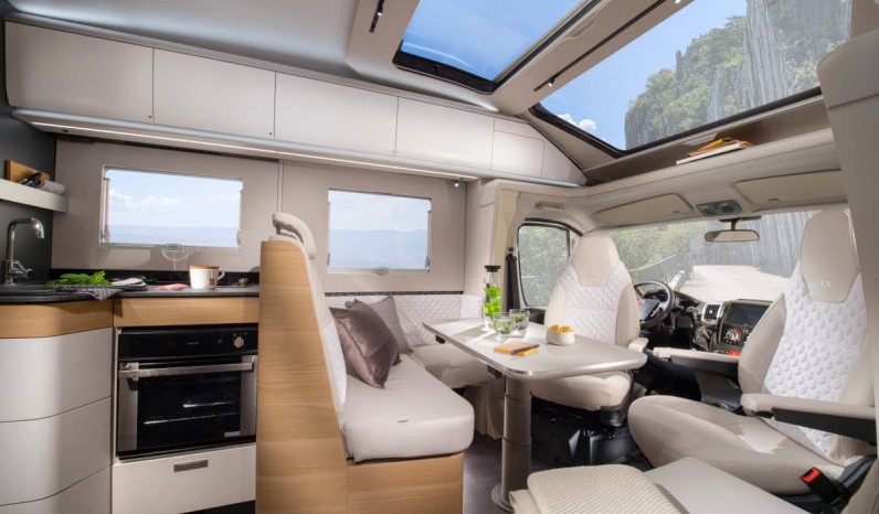 ADRIA CORAL SUPREM 670 DC full