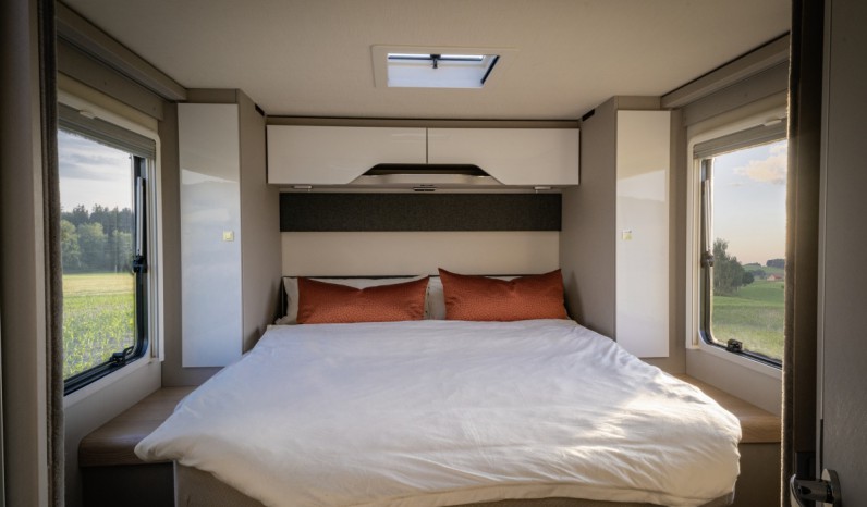 HYMER TRAMP S695 full