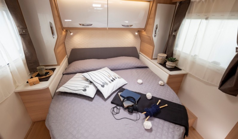 MC LOUIS MC4 830 full