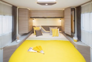RAPIDO 696F 60 ANS PAVILLON full