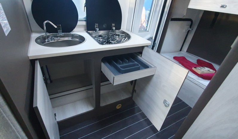 Camping car KILIG 9 NEUF 6 PLACES full