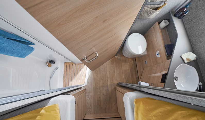 PROFILE DETHLEFFS JUST GO T 7055 DBL full